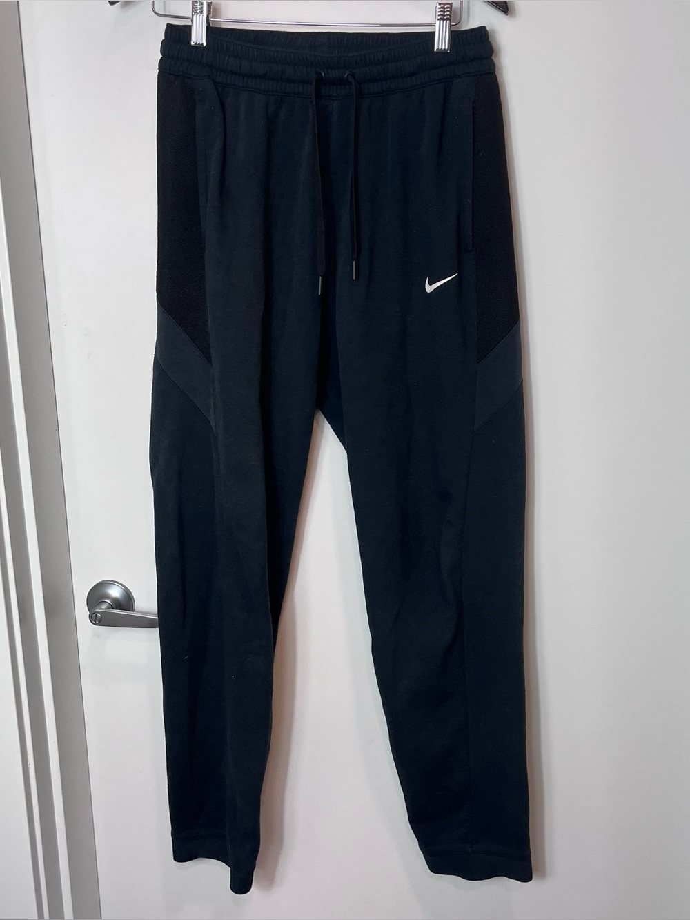 Nike Men's Dri-FIT Showtime Basketball Pants Black Sweatpants Large Athleisure